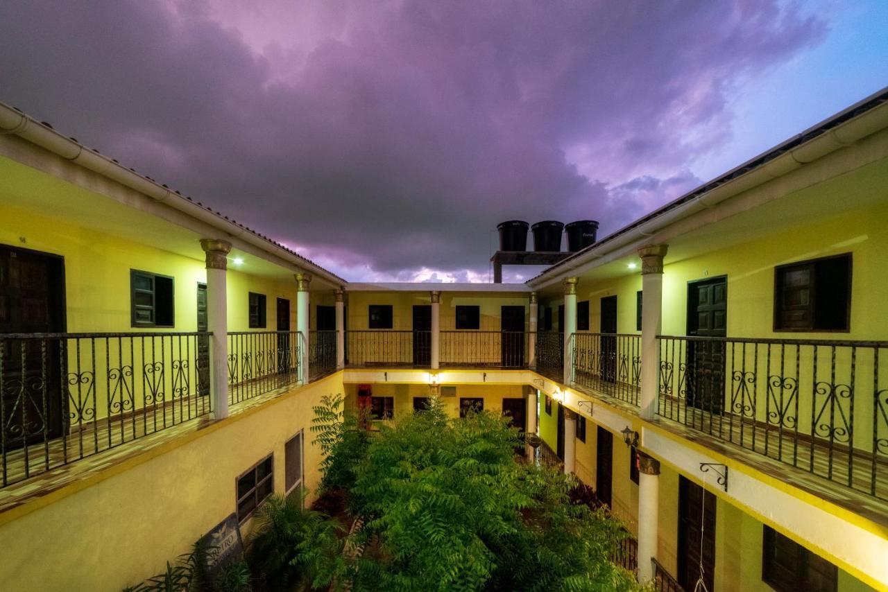 Ayenda 1305 Retro Hotell Barranquilla  Exteriör bild